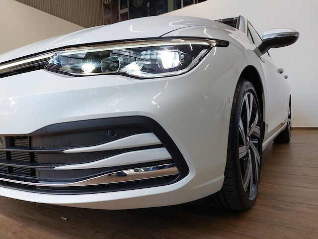 Volkswagen Golf 2.0 TSI DSG Style