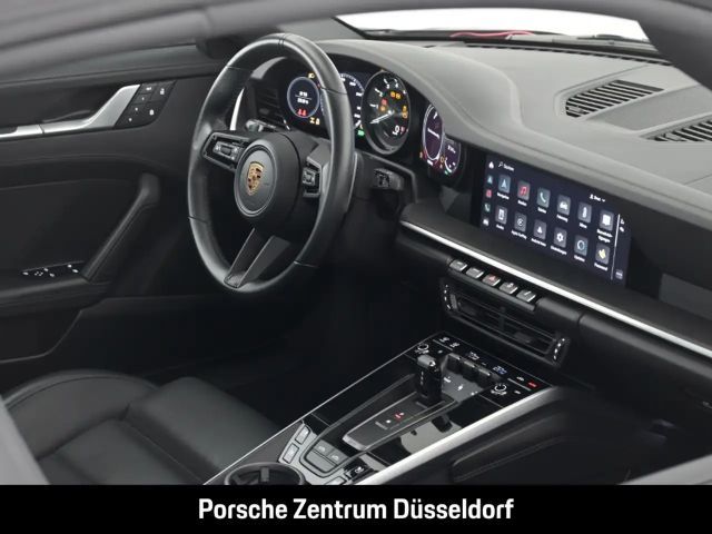 Porsche 992 4 Coupé Targa