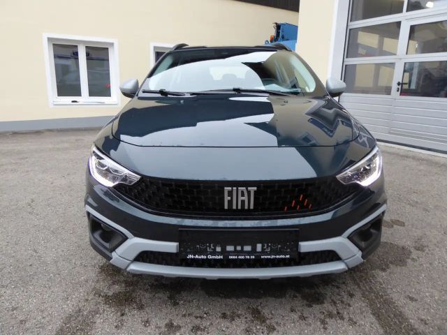 Fiat Tipo Hybrid 130 eDCT7 Garmin