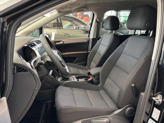 Volkswagen Touran DSG