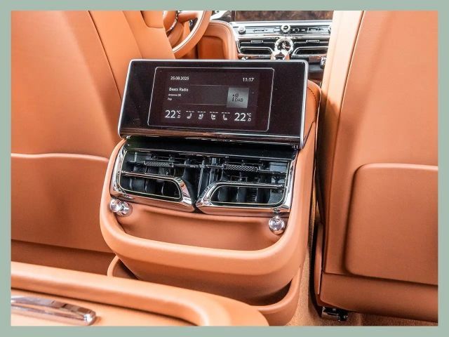 Bentley Flying Spur V8