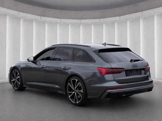 Audi S6 Avant Quattro