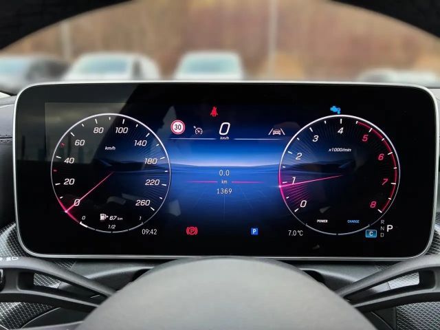 Mercedes-Benz C 180 AMG Line Sedan