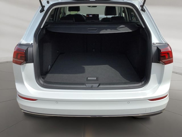 Volkswagen Golf 1.5 eTSI DSG Style Variant