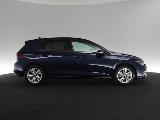 Volkswagen Golf 1.5 eTSI Golf VIII Life