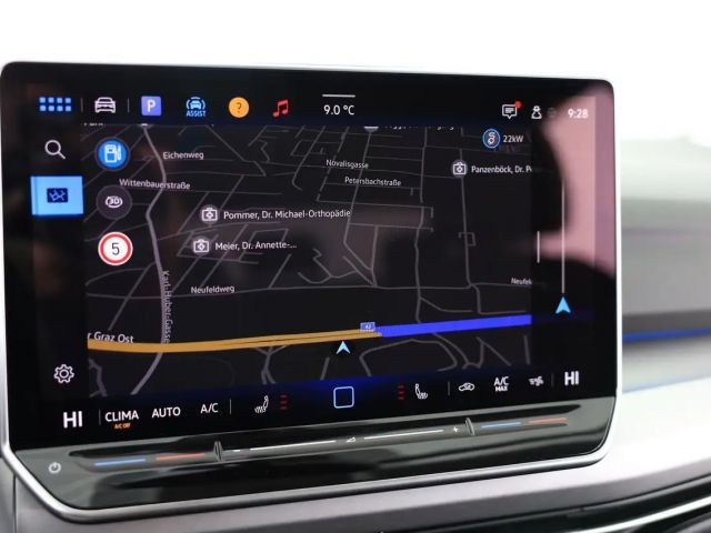 Volkswagen Golf DSG Life