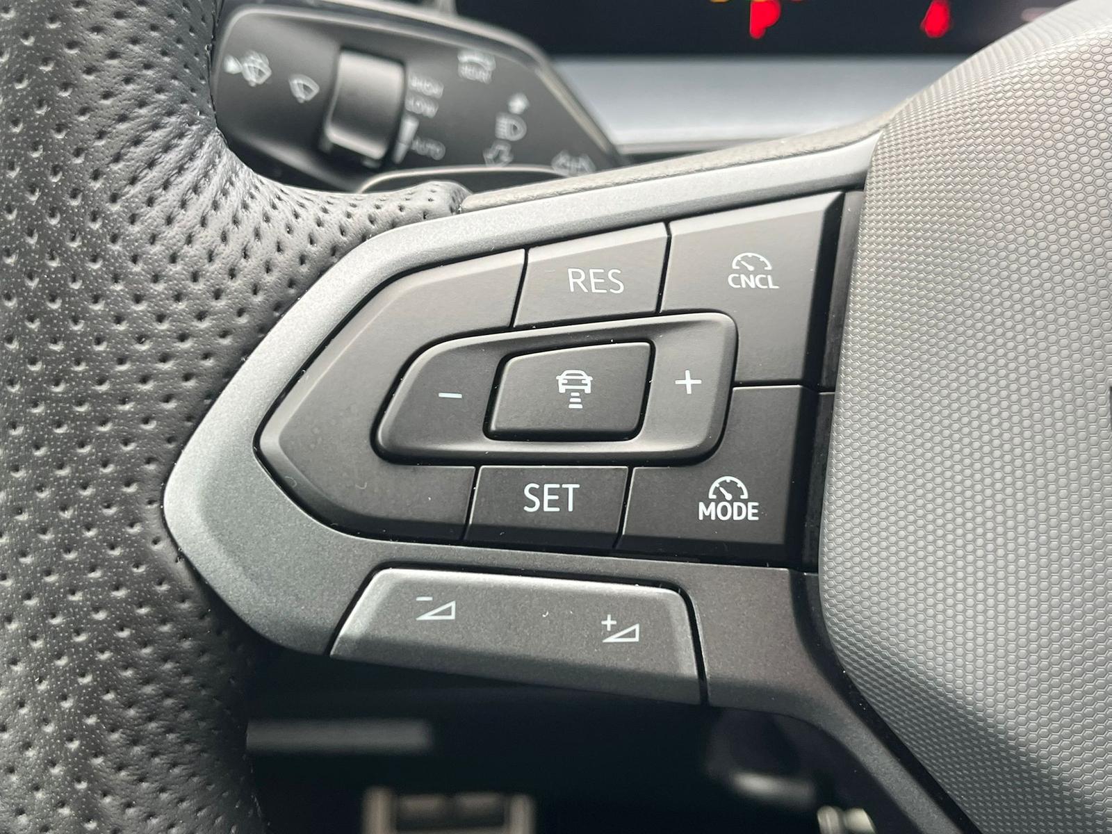 Volkswagen Tayron 2.0 TDI R-Line