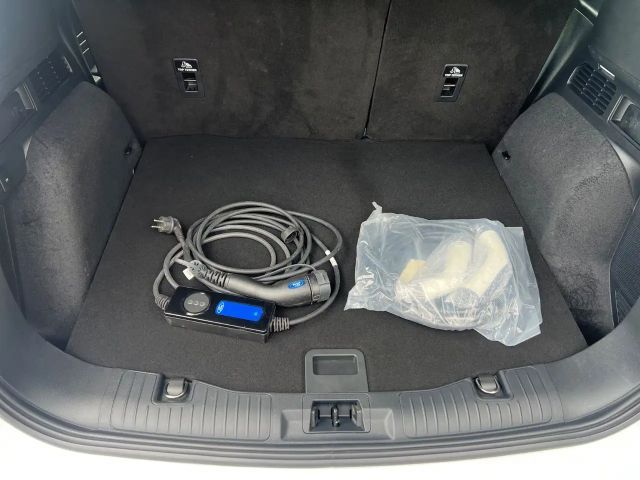 Ford Kuga Plug in Hybrid ST Line X