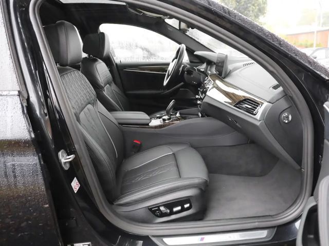 BMW 550 550i Sedan xDrive