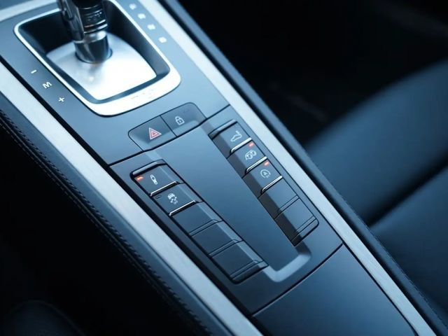 Porsche Cayman 4 Coupé GTS