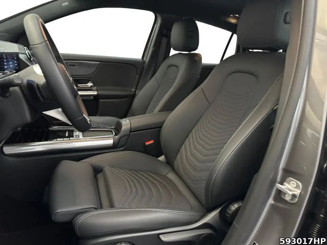 Mercedes-Benz GLA 200 Progressive