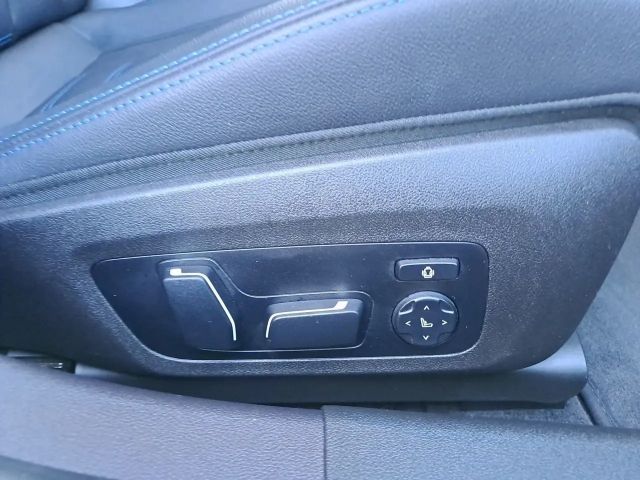 BMW 330 330i M-Sport Sedan