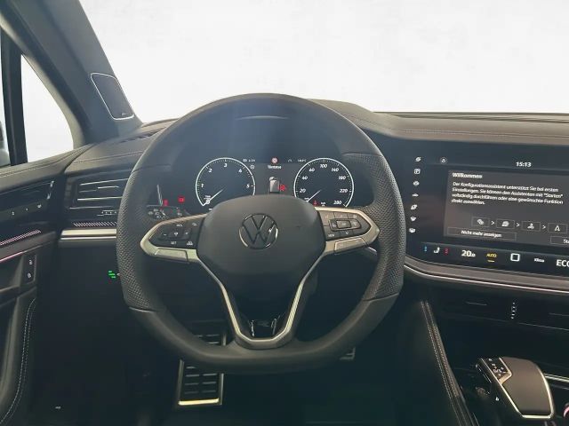 Volkswagen Touareg 4Motion R-Line