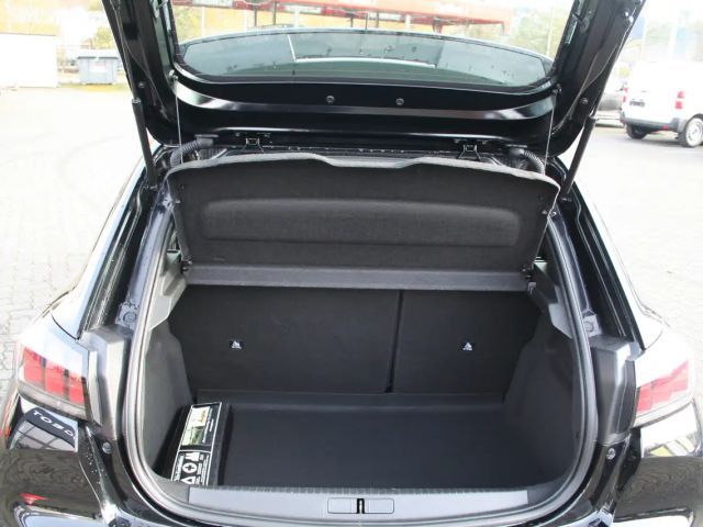 Peugeot E-208 Active Pack