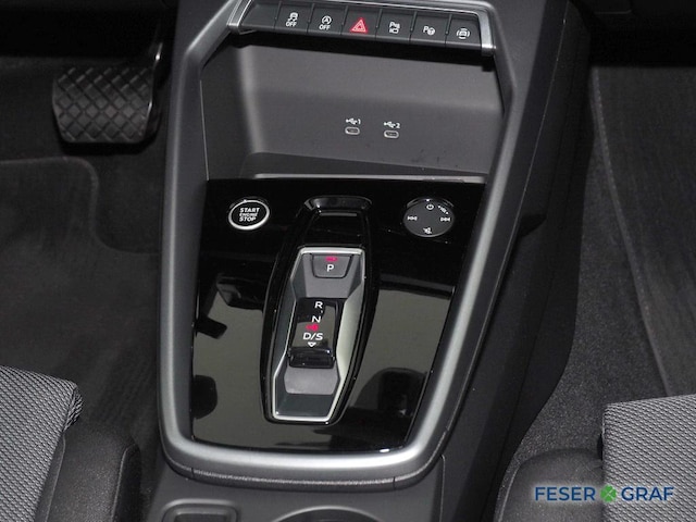 Audi A3 30 TFSI S-Tronic Sedan