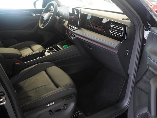 Volkswagen Tiguan R-Line Style