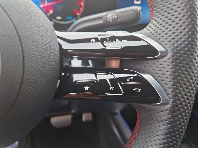 Mercedes-Benz GLA 180 AMG Line