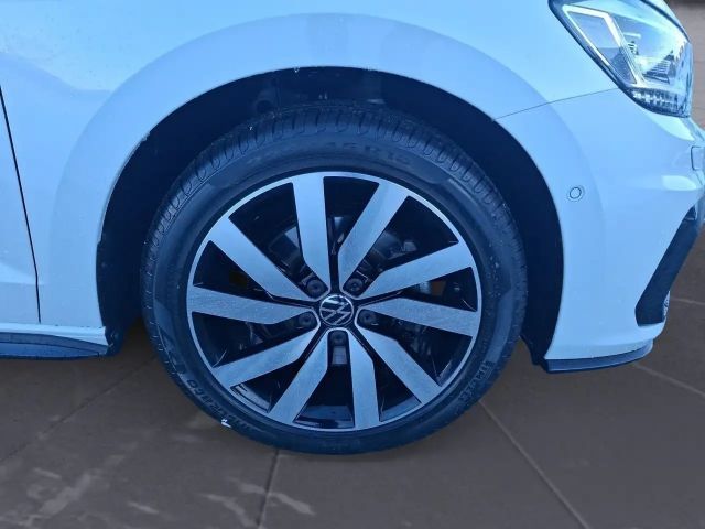 Volkswagen Touran 2.0 TDI DSG Highline R-Line