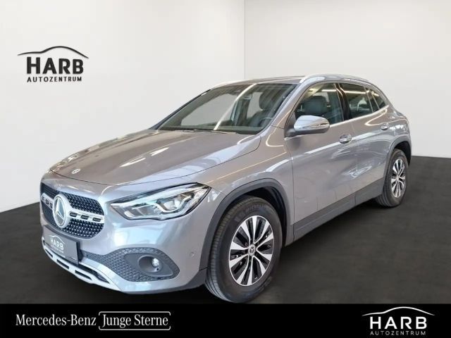 Mercedes-Benz GLA 180 GLA 180 d