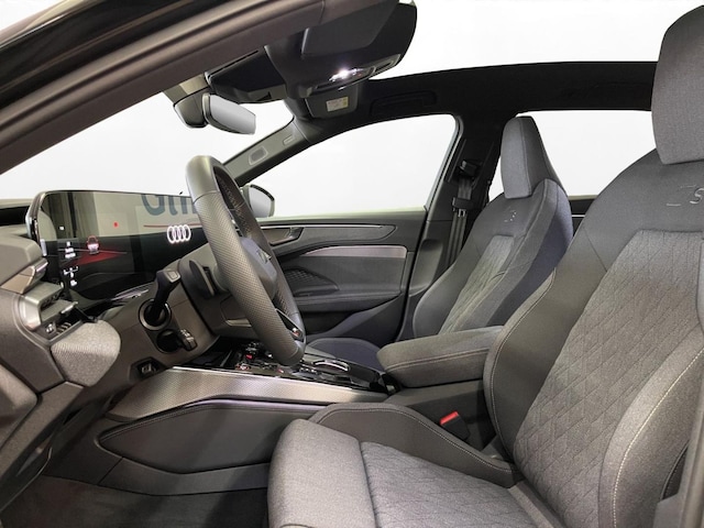 Audi A6 Avant Quattro S-Tronic