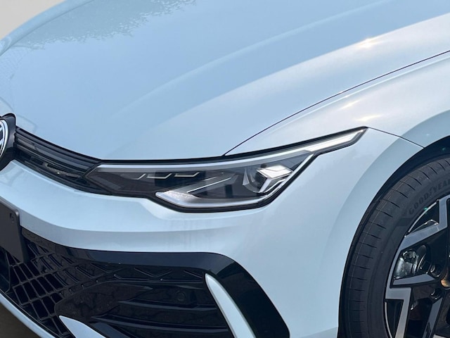 Volkswagen Golf DSG R-Line