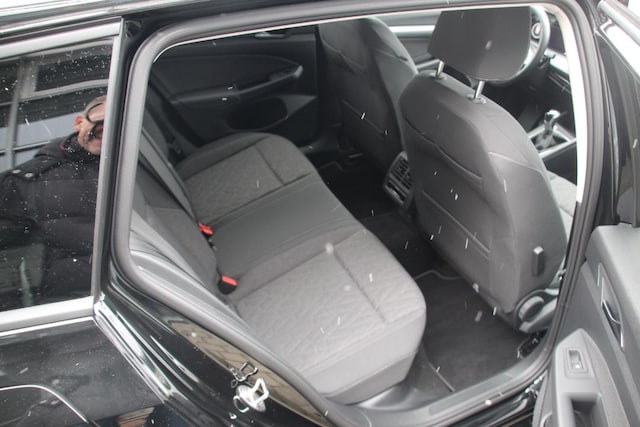 Volkswagen Golf 1.5 TSI Variant