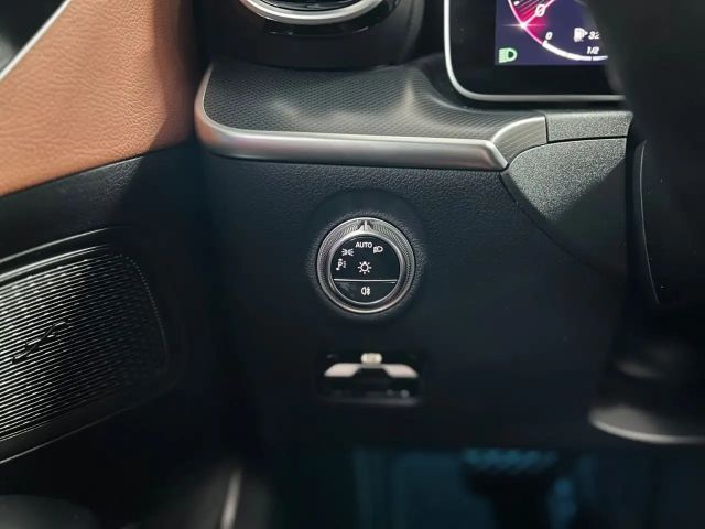 Mercedes-Benz C 220 AVANTGARDE Estate