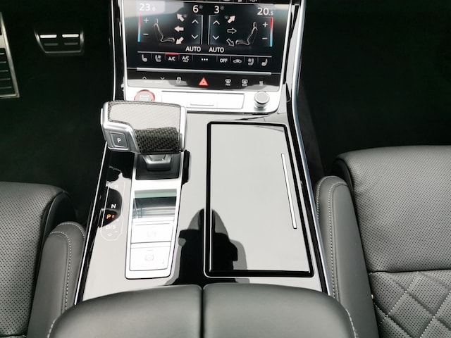 Audi S8 Quattro