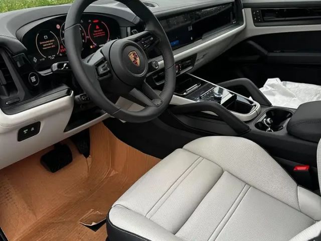 Porsche Cayenne Black Edition Coupé