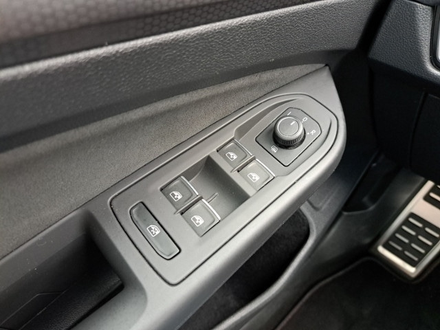 Volkswagen Golf 2.0 TSI DSG GTI Golf VIII