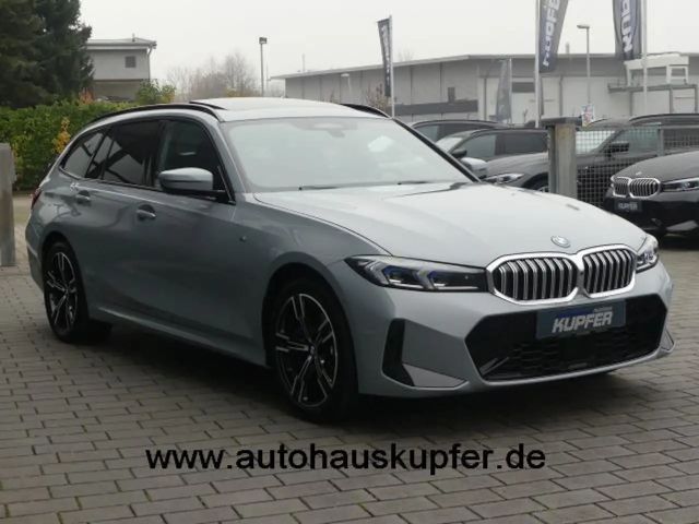 BMW 330 330e M-Sport Touring