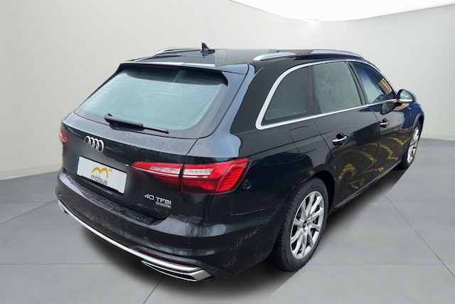 Audi A4 40 TFSI Avant Quattro S-Tronic