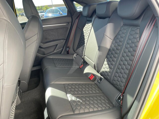 Audi RS3 Quattro S-Tronic Sedan