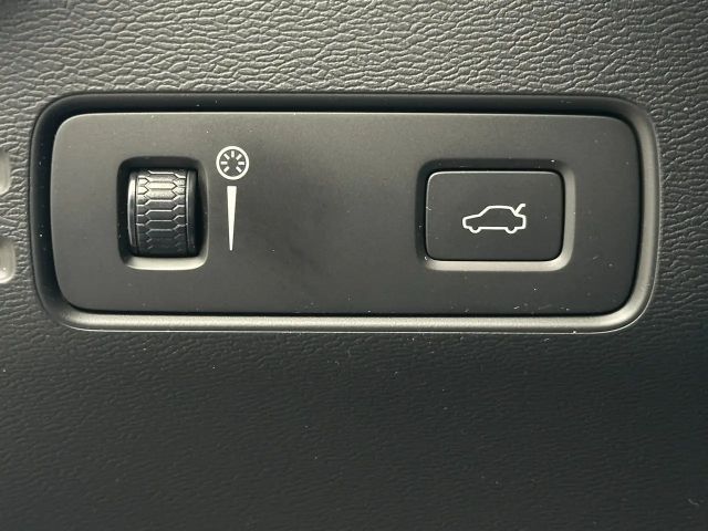 Volvo XC40 R-Design T3