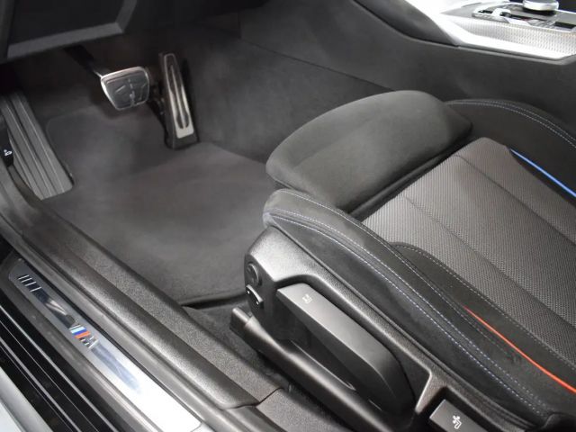 BMW 320 320d M-Sport Sedan