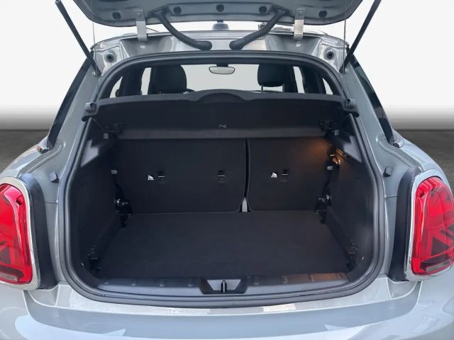 MINI Cooper Cooper Aut. Essential Trim Head-Up HiFi LED Pano