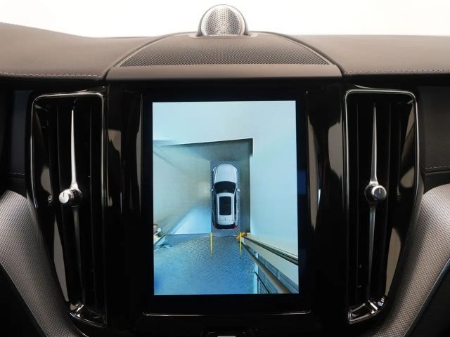 Volvo XC60 AWD Dark Ultimate