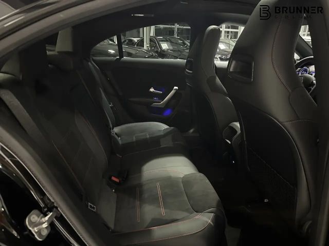 Mercedes-Benz CLA 200 AMG Line Coupé