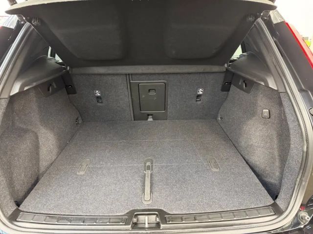 Volvo XC40 Dark Plus