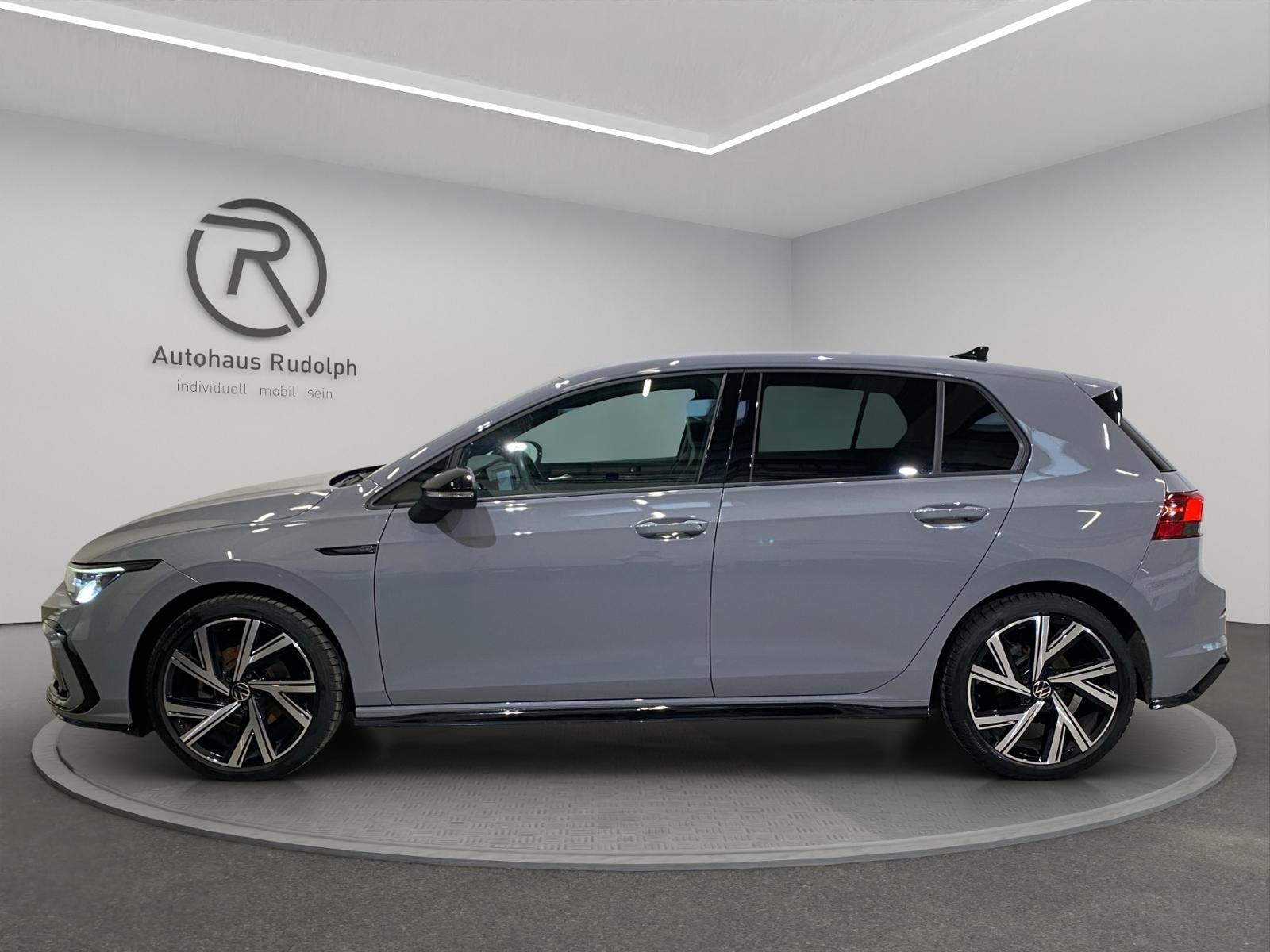 Volkswagen Golf 1.5 TSI Golf VIII R-Line