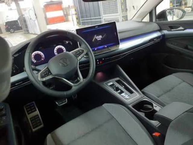 Volkswagen Golf 1.5 eTSI DSG Golf VIII