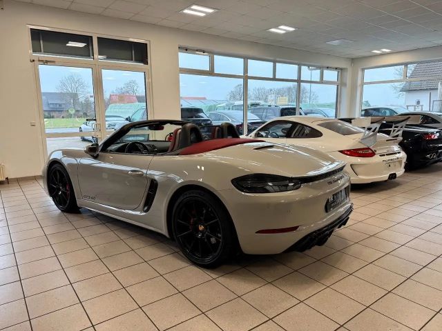 Porsche Boxster 4 718 GTS