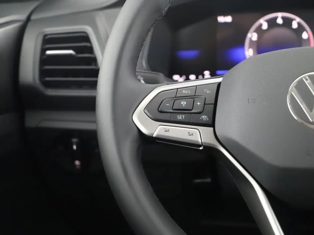 Volkswagen T-Cross 4Me TSI