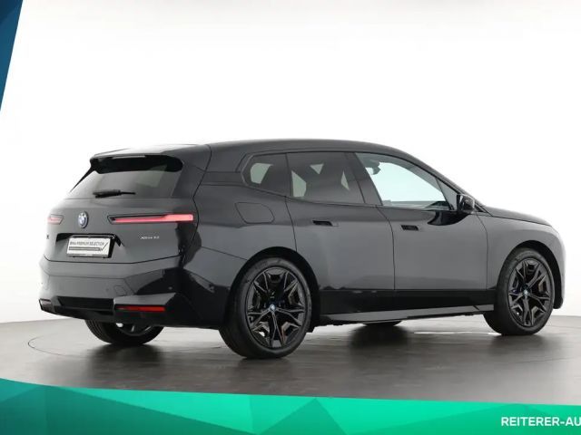 BMW iX xDrive50