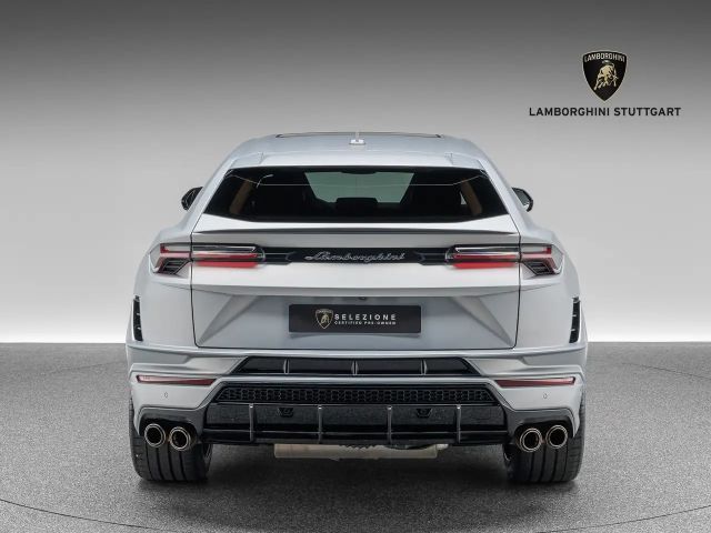 Lamborghini Urus S