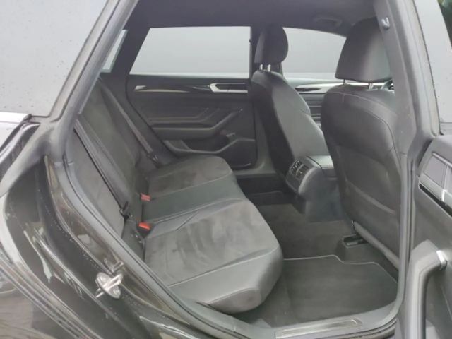 Volkswagen Arteon 2.0 TDI IQ.Drive R-Line