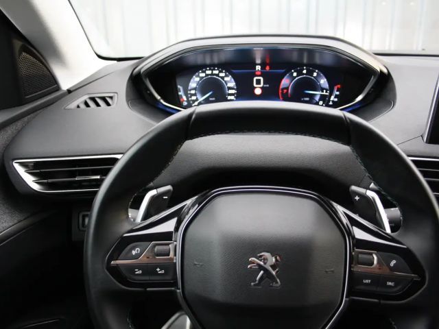 Peugeot 3008 Crossway EAT8 PureTech