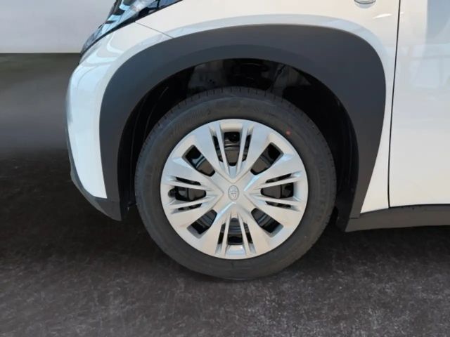 Toyota Aygo X Hatchback Play X-play