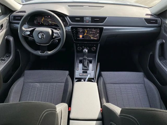Skoda Superb 2.0 TDI Combi Style Style