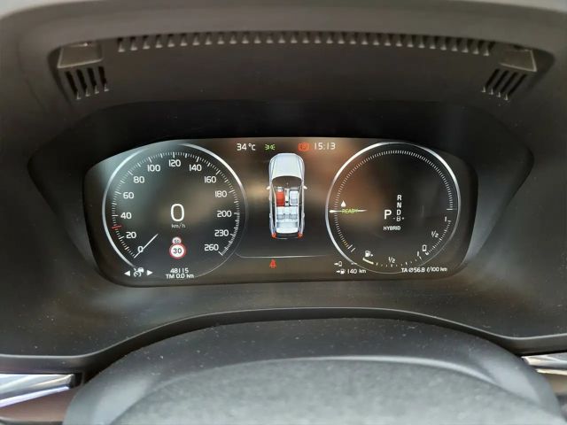 Volvo XC60 R-Design T8